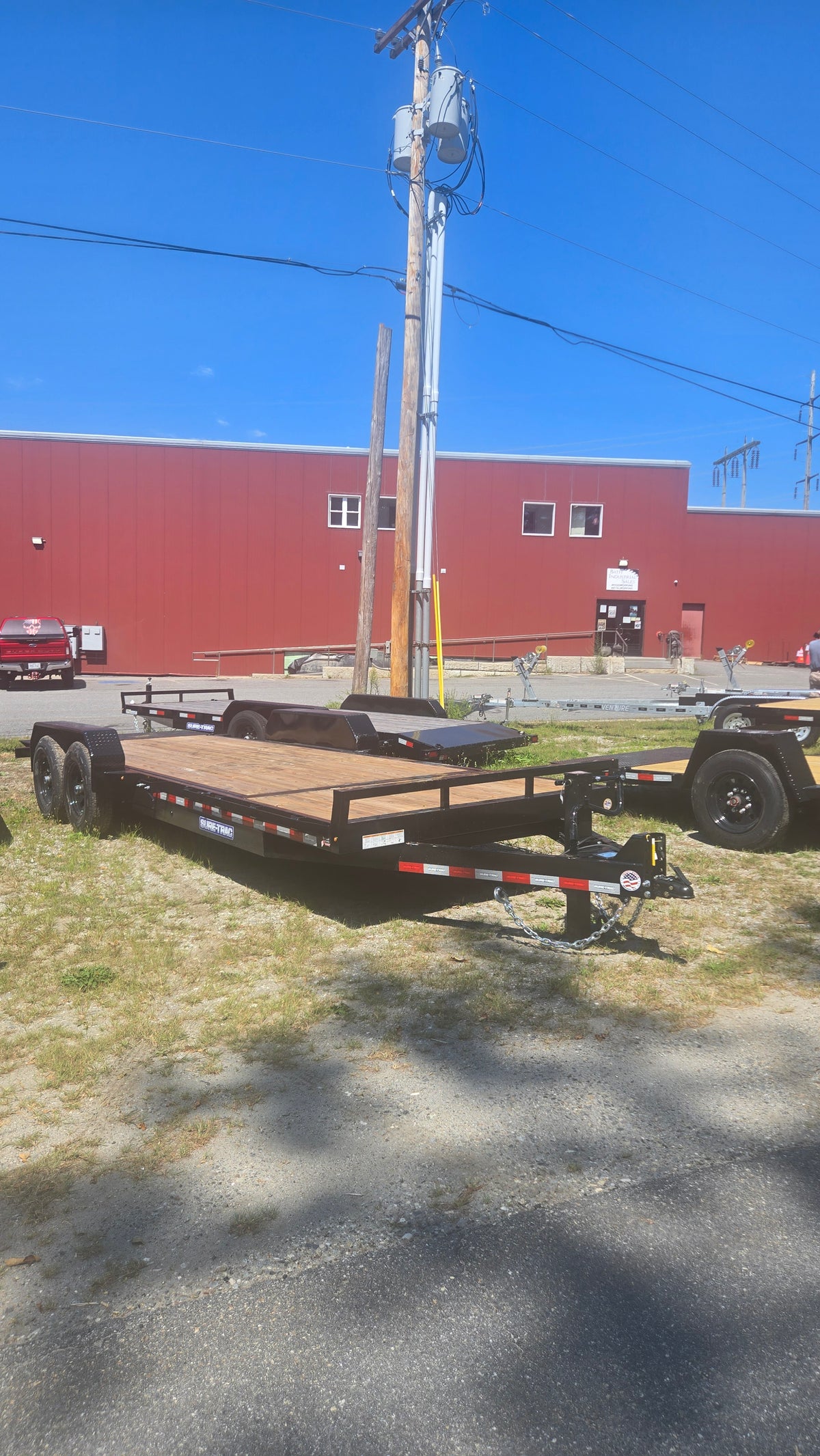 2026 Sure-Trac 7' x 22' (18+4) Tilt Bed Equipment 14k