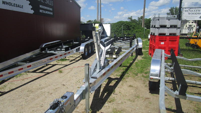 2024 Venture Trailers ALUMINUM TRI-AXLE BUNKS VATB-15025